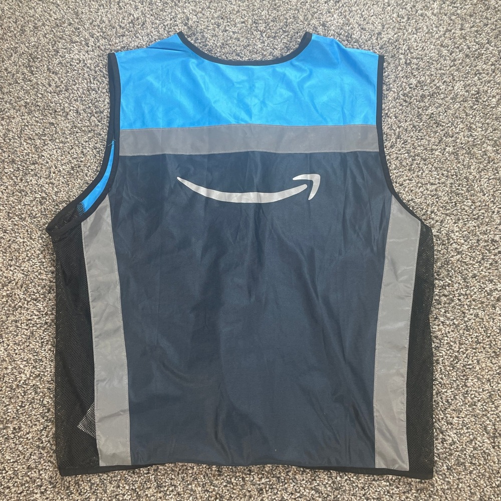 Amazon XL Delivery Driver High Visibility Safety Vest Luly Yang Blue Black